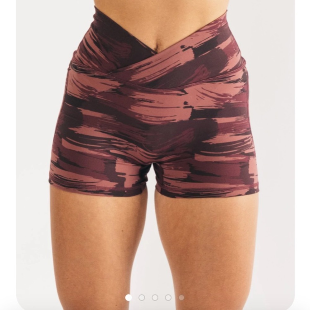 Alphalete Surface power shorts